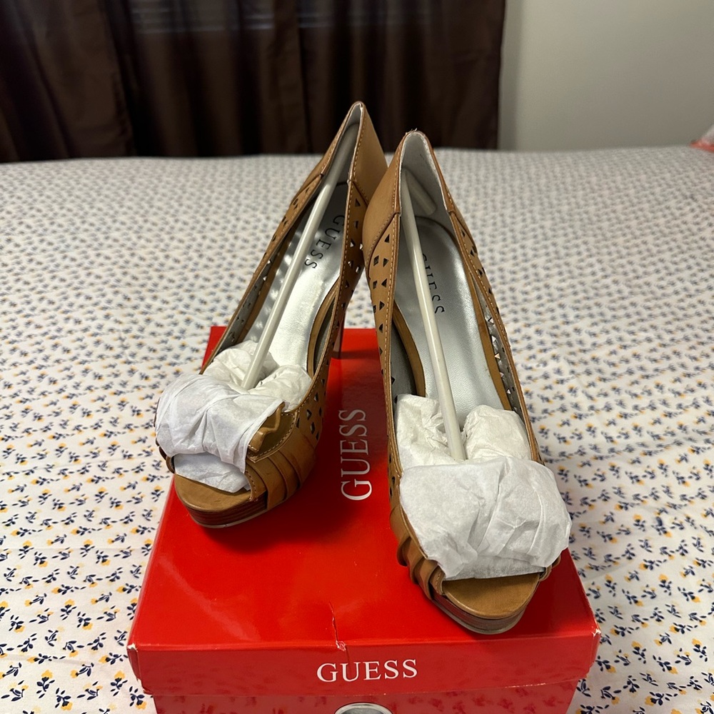 Guess heels